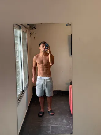 OnlyFans account  neisek12 header 2