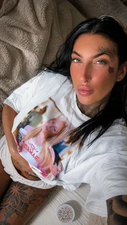 OnlyFans account  talia_uk avatar 1