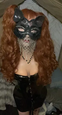 OnlyFans cuenta t_gurl header 2