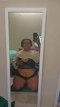 OnlyFans cuenta thiccgell avatar 1