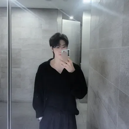 OnlyFans cuenta yoon_siro header 2