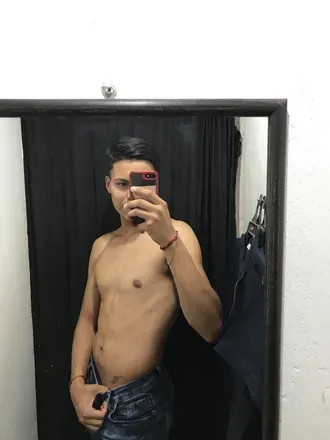 OnlyFans cuenta bobbyc06 avatar 1
