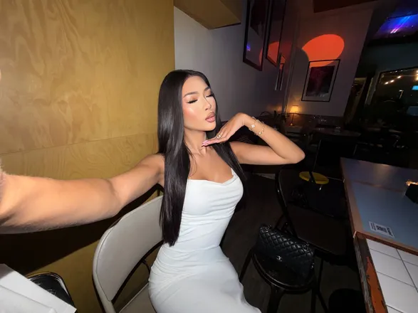 OnlyFans account  lilysg header 2