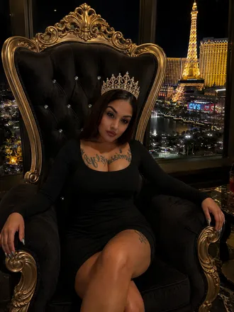 OnlyFans cuenta prettygirlash5 header 2