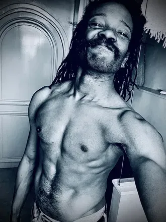OnlyFans de leaveit2icarus