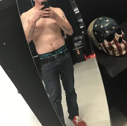 OnlyFans account  u26433829 avatar 1