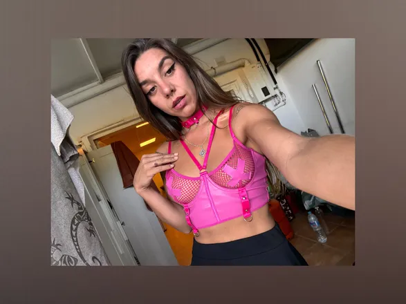 OnlyFans cuenta marinaberube header 2