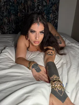 OnlyFans cuenta laetitiaversace avatar 1