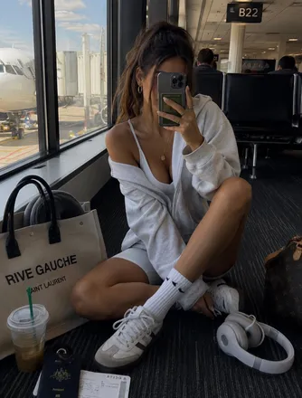OnlyFans cuenta roseannatee header 2