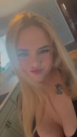 OnlyFans account  babygirl-4 header 2