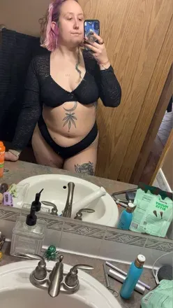 OnlyFans cuenta pretttyiinpiink avatar 1