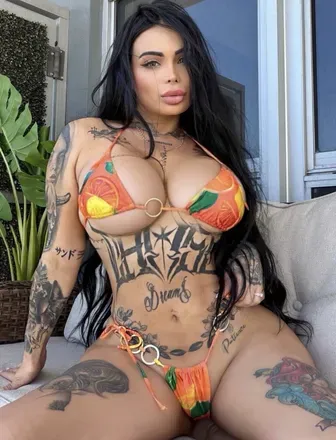 OnlyFans account  adhara_laurent avatar 1