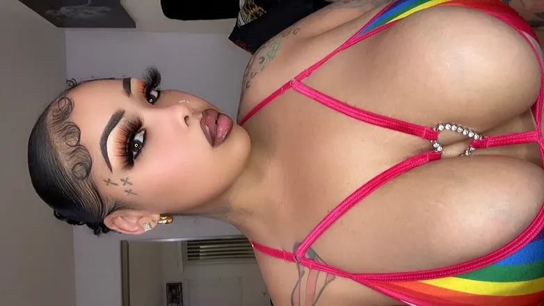 OnlyFans account  bigbankbonny header 2