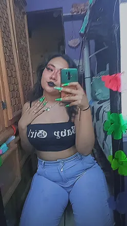 OnlyFans cuenta u242370585 header 2