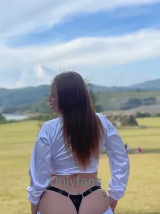 OnlyFans cuenta lacrespa_333 header 2