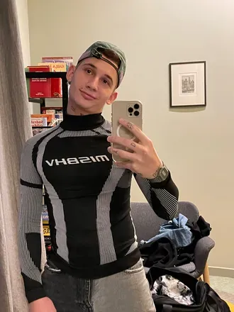 OnlyFans account  trobleb avatar 1