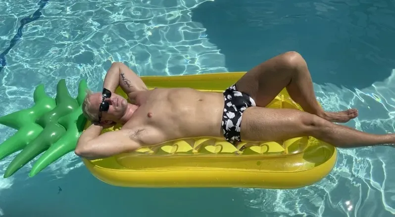 OnlyFans cuenta onlythekirk header 2