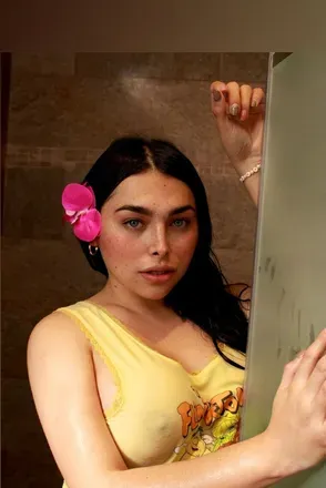 OnlyFans cuenta carlottarey header 2