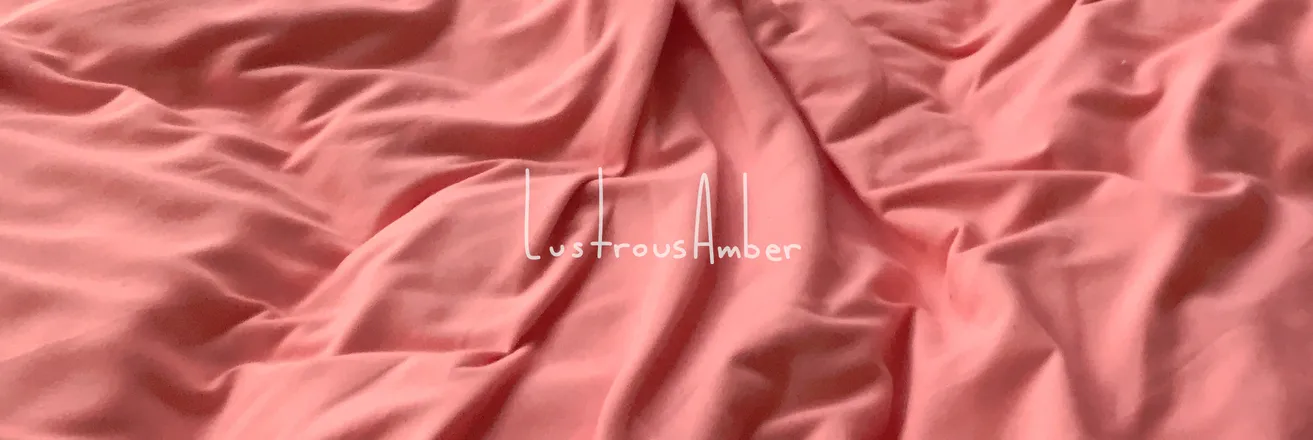 OnlyFans cuenta lustrousamber header 2