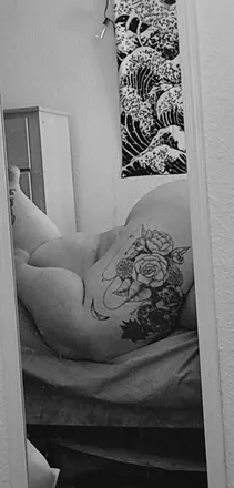 OnlyFans cuenta tastygrrl header 2