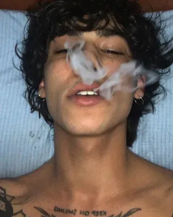 OnlyFans cuenta alex_averga99 avatar 1