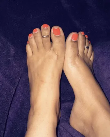 OnlyFans cuenta onlyfeetanytime1 header 2
