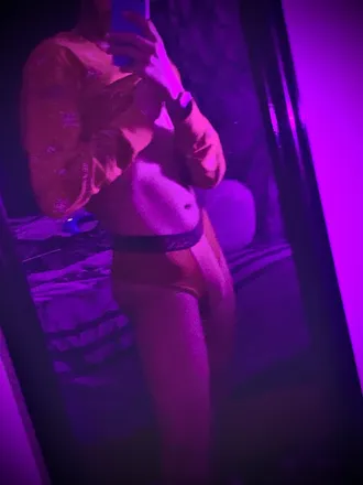 OnlyFans cuenta tjrogers94 header 2