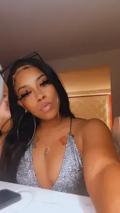 OnlyFans account  exoticmoee avatar 1
