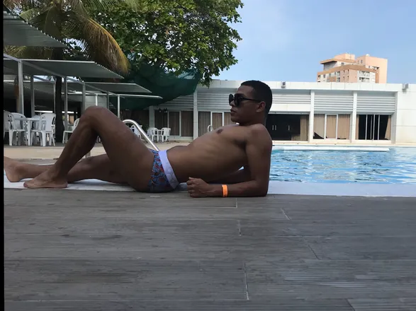 OnlyFans cuenta davidra99 header 2