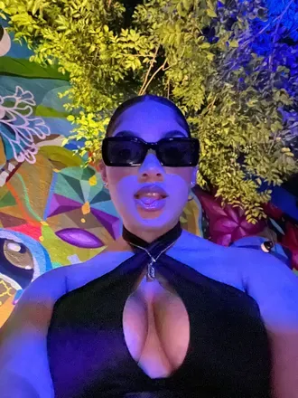 OnlyFans cuenta izzie.l avatar 1