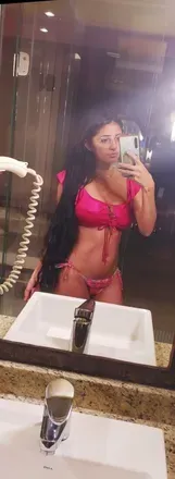 OnlyFans account  sirenefarias header 2