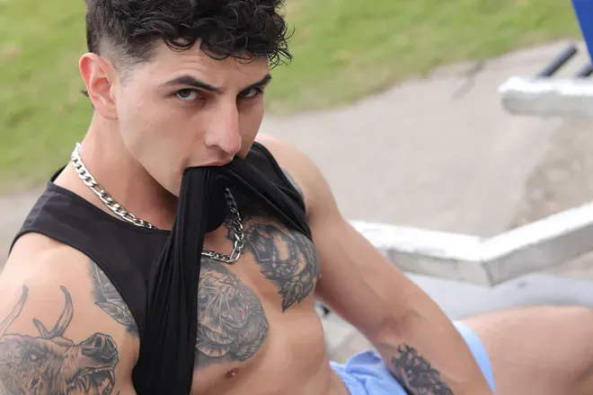 OnlyFans cuenta angeloferrocam header 2