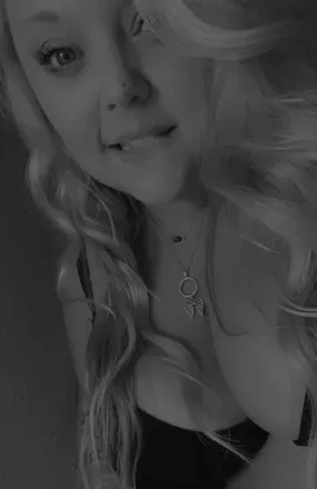 OnlyFans cuenta sierradarkroom avatar 1