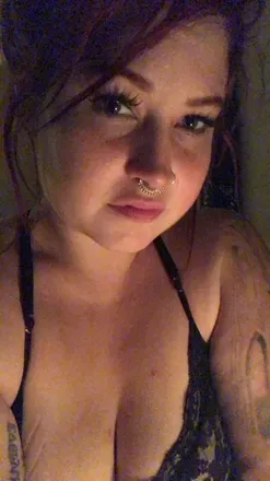 OnlyFans cuenta elle_ringley avatar 1