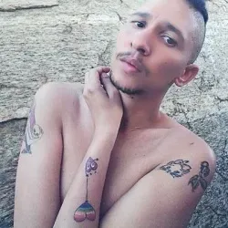 OnlyFans cuenta mrlareeree avatar 1