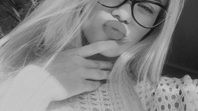 OnlyFans account  kit_bom header 2