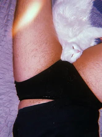 OnlyFans cuenta beardedbearbttm header 2