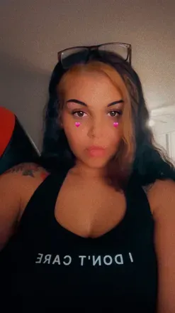 OnlyFans cuenta juicyyellow313 avatar 1