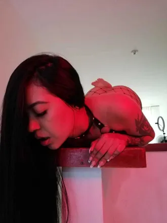 OnlyFans cuenta dina_queen header 2