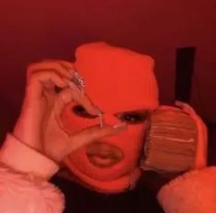 OnlyFans cuenta ski.mask.barbie.69 avatar 1