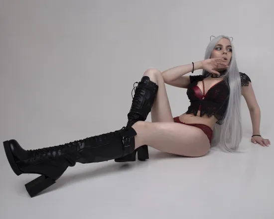 OnlyFans cuenta guppeegold_free header 2