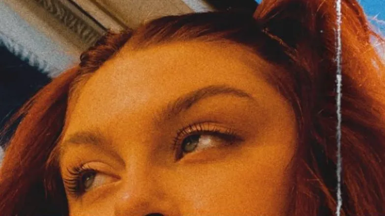 OnlyFans cuenta rosie18may_xx header 2