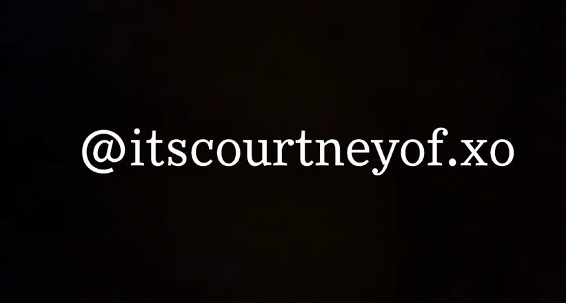 OnlyFans cuenta itscourtneyof.xo header 2