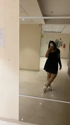 OnlyFans account  akira_tamilponnu header 2