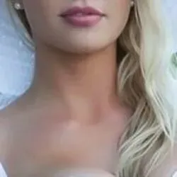 OnlyFans cuenta laura_luisa_nyc avatar 1