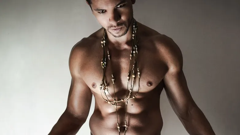 OnlyFans cuenta isragato header 2
