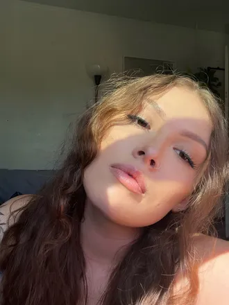 OnlyFans cuenta peachosie header 2