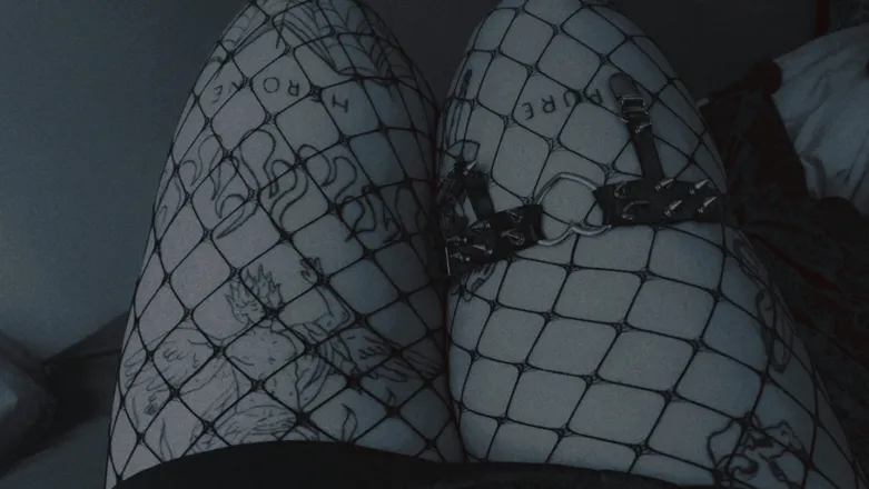 OnlyFans account  dumbgothpup header 2