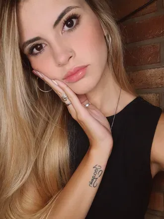 OnlyFans cuenta favgirljess avatar 1