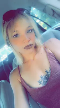 OnlyFans cuenta makayla9806 avatar 1